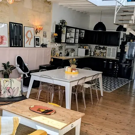 펜션 Maison Bordelaise Typique 1850 *