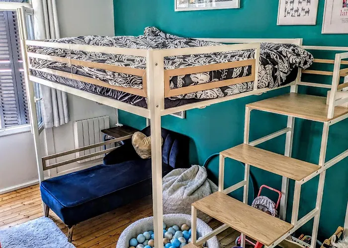 Casa de Férias Maison Bordelaise Typique 1850 *